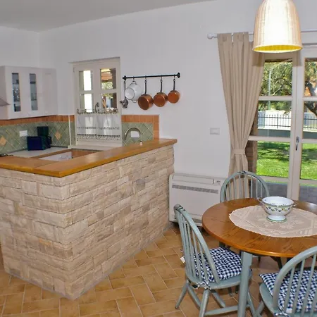 Luxury With A Parking Space Buici, - 13529 *